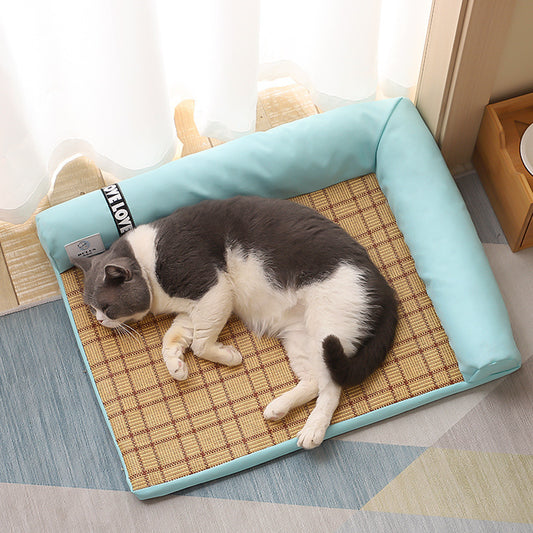 High-Quality Bed For Cats and Small Dogs